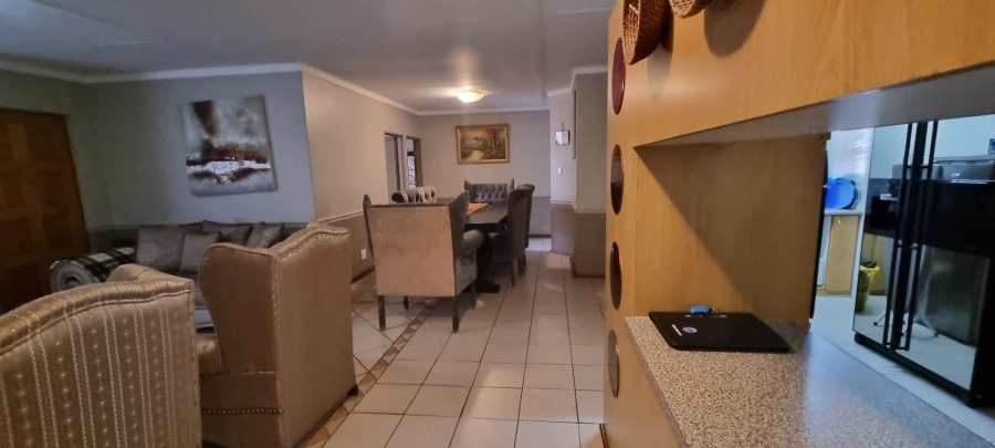 3 Bedroom Property for Sale in Langenhovenpark Free State